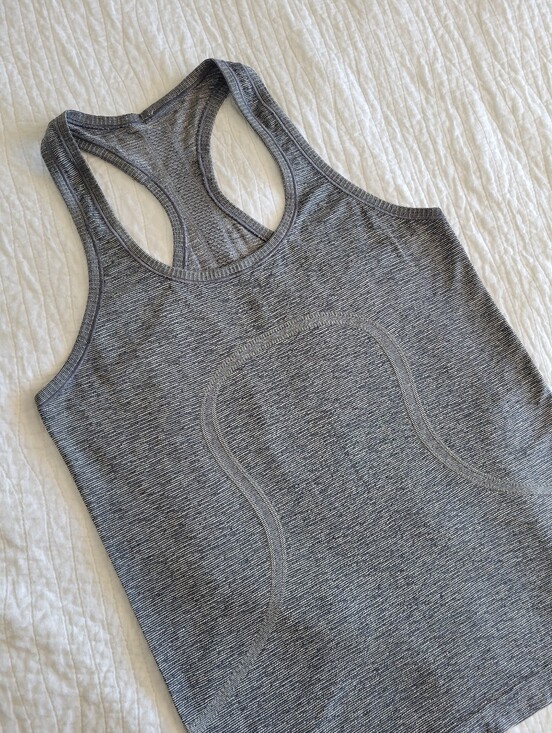 lululemon athletica Tops - Lululemon Womens Swiftly Racerback Seamless Tank Top - Gray Heather